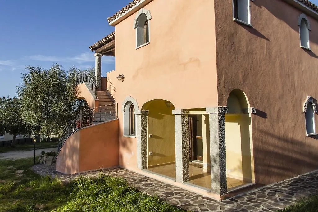 I Mari Di Gallura Apartment 圣特奥多罗 0*,